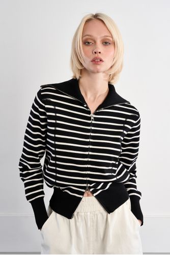 Chaqueta de mujer de manga larga, con estampado.