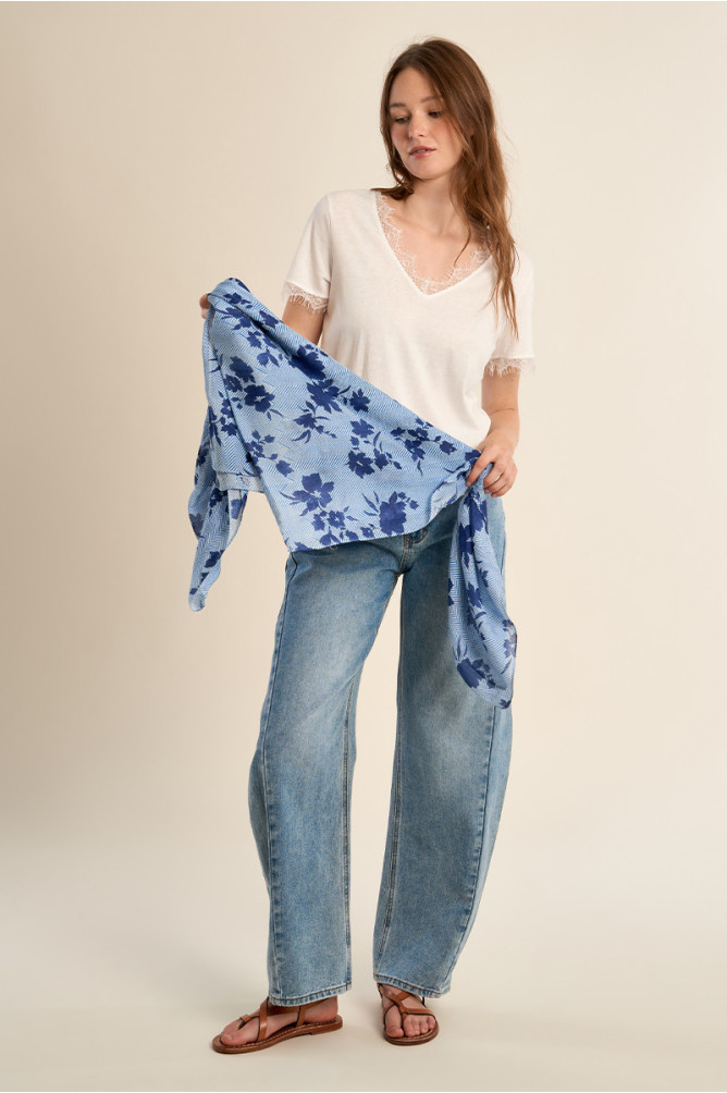 Large scarf, floral print