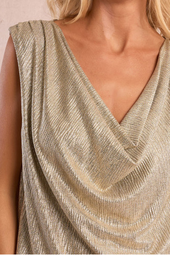 Sleeveless top, iridescent