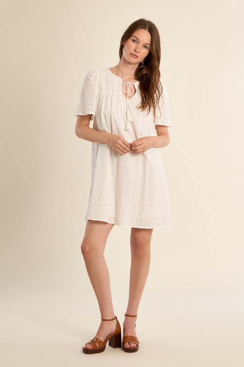 Robe t-shirt en coton, broderie anglaise