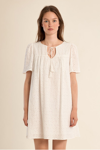 Robe t-shirt en coton, broderie anglaise