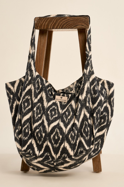 Bolso de mujer de tela, estampado rombos.