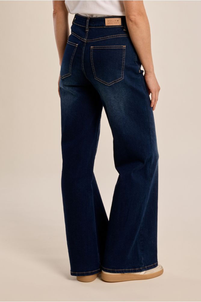 High-waisted wide-leg jeans