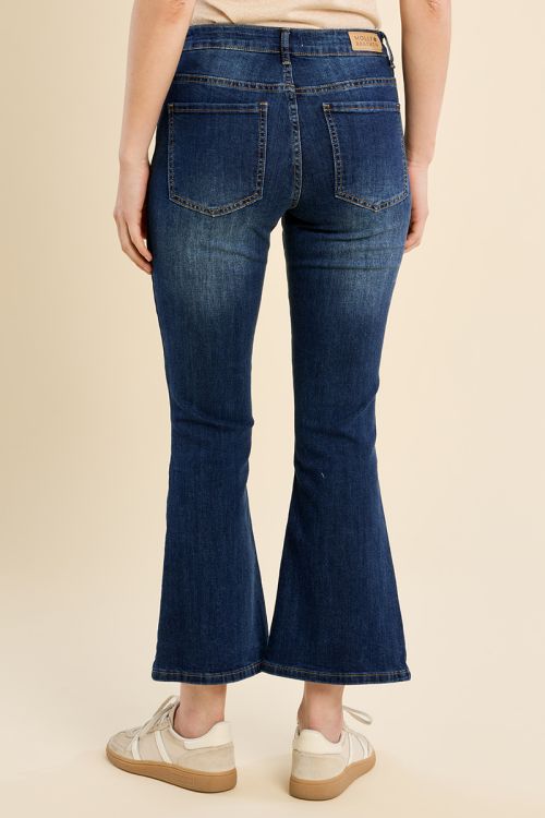 Pantalón vaquero acampanado