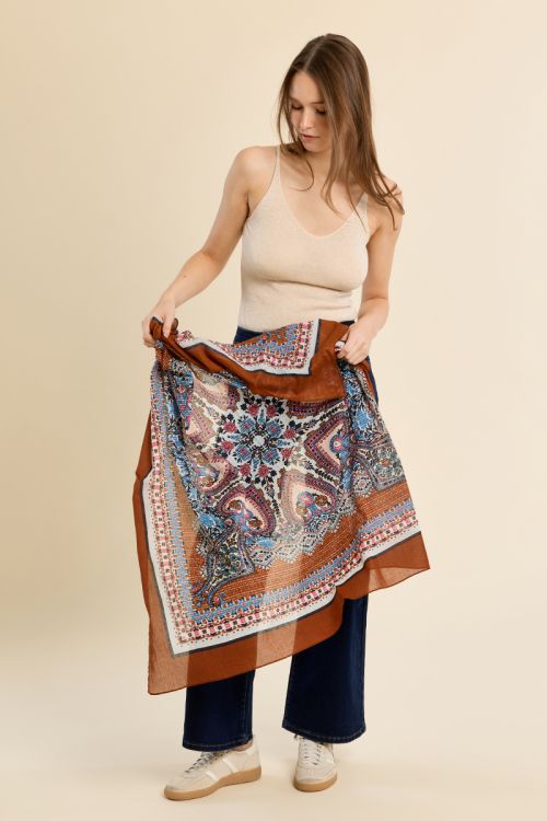 Pañuelo de mujer liso, estampado.