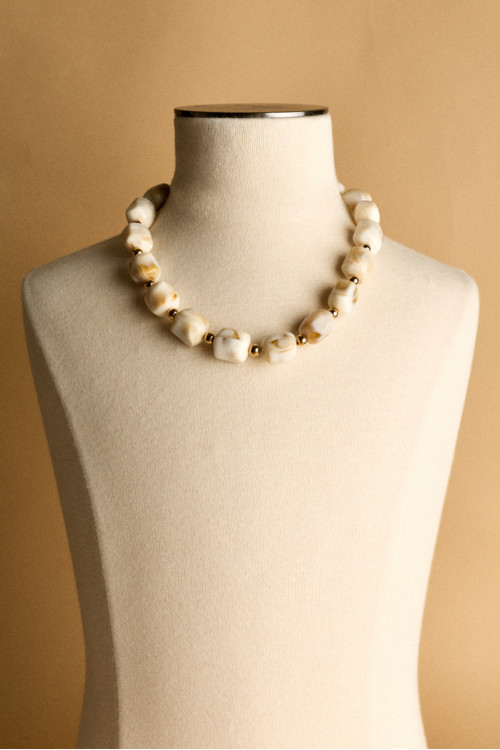 Mineral ivory