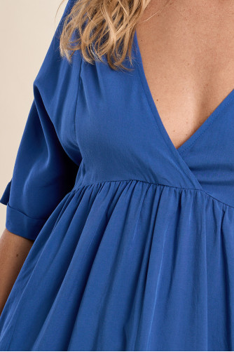 Short, flowing dress