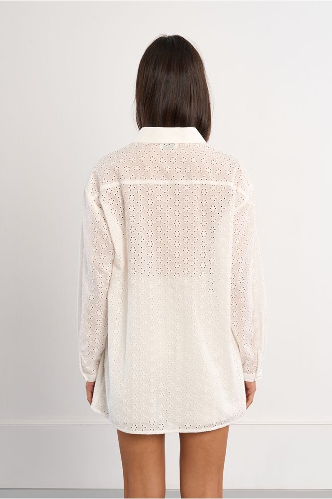 Chemise coton, en broderie anglaise 