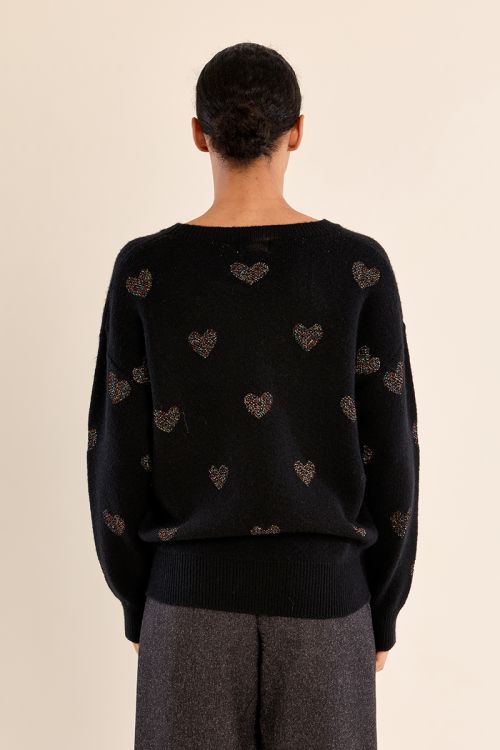 Pull en maille, cœurs pailletés
