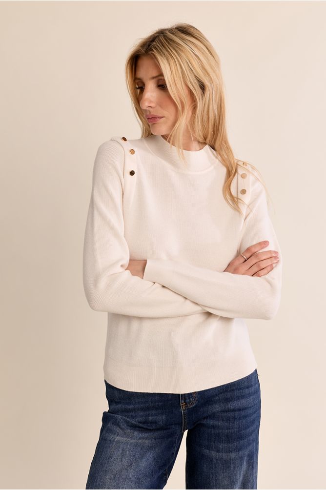 Thin sweater with high collar