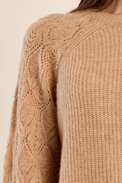 Pull en maille manches ajourées