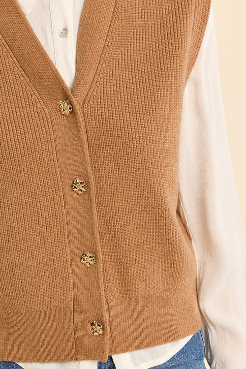 Knitted cardigan, sleeveless