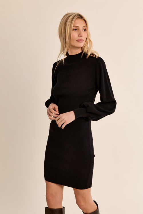 Fitted knit dress