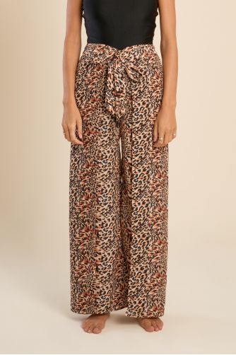 Printed wide pants and tie belt