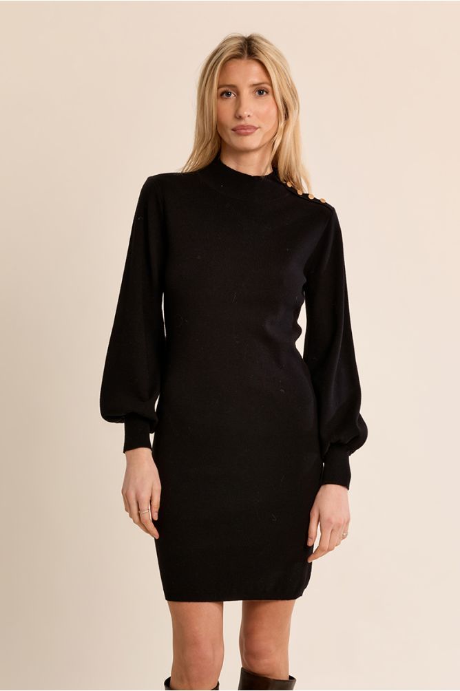 Fitted knit dress