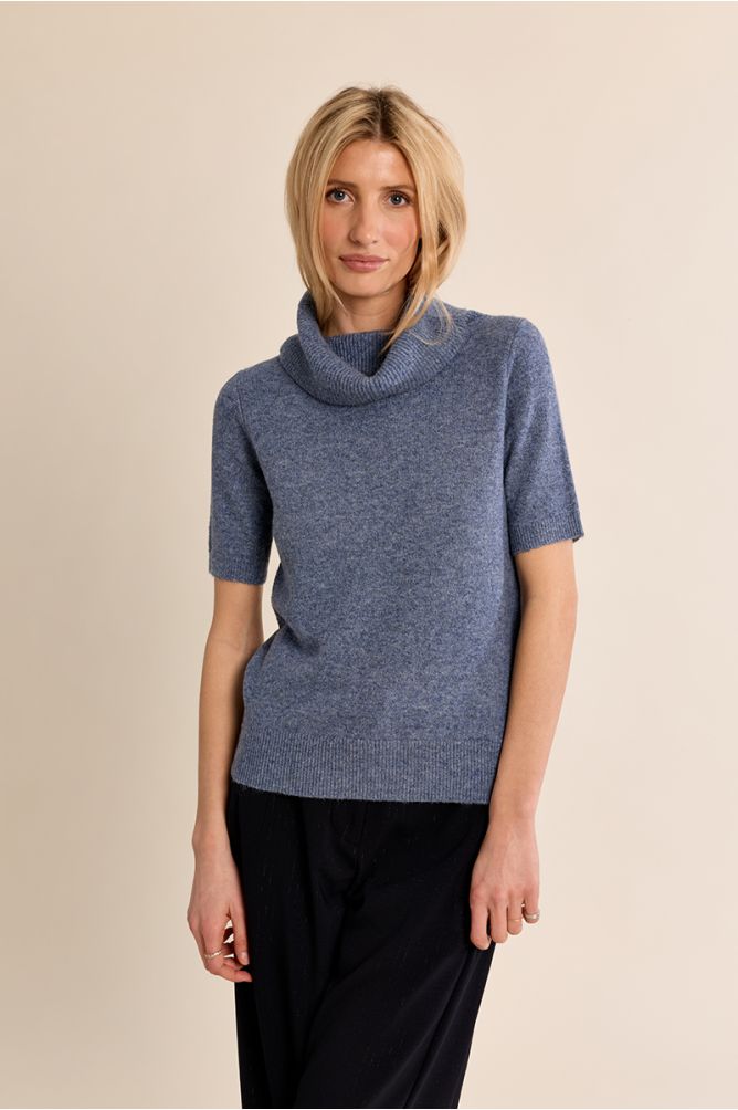 Pull manches courtes, col boule