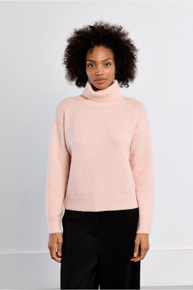 Pull col roulé uni