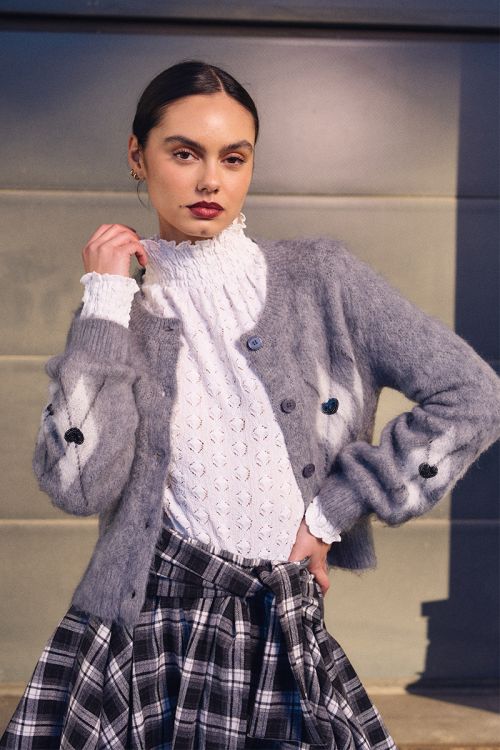 Cardigan à carreaux et cœurs, effet brossé