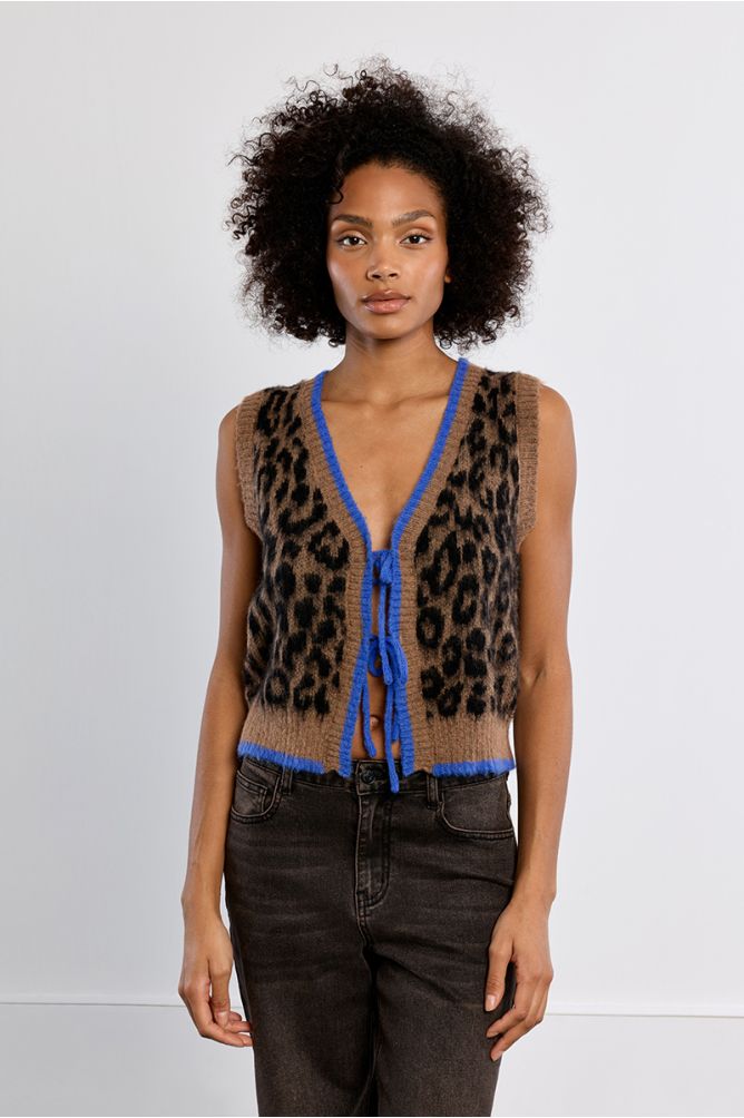 Leopard knit bolero