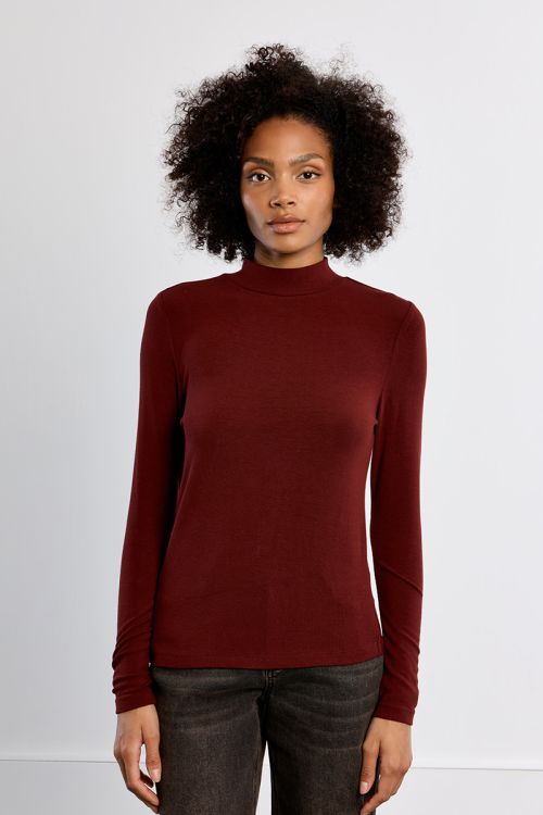 Sous-pull col montant