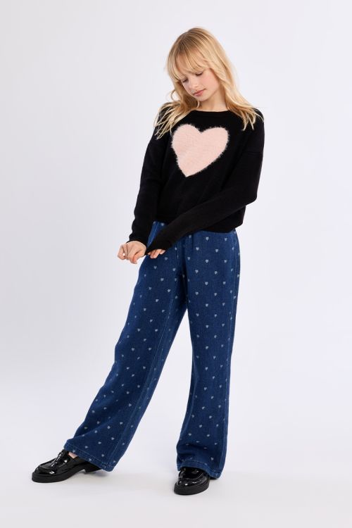 Knitted sweater, heart pattern