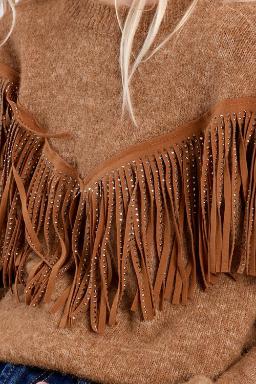 Pull en maille, détail franges