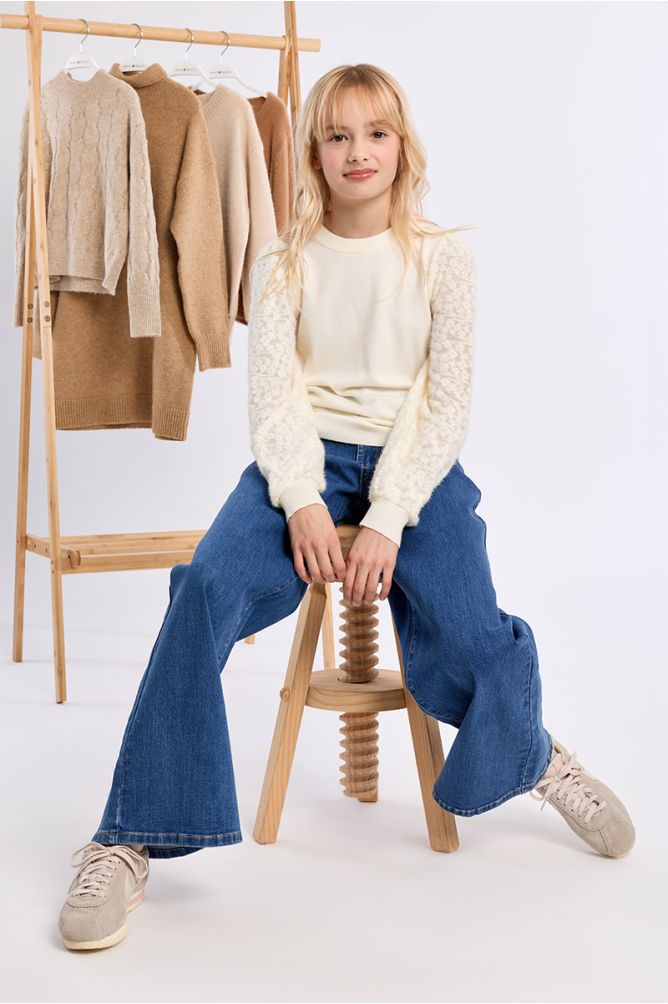 Knitted sweater, fancy sleeves