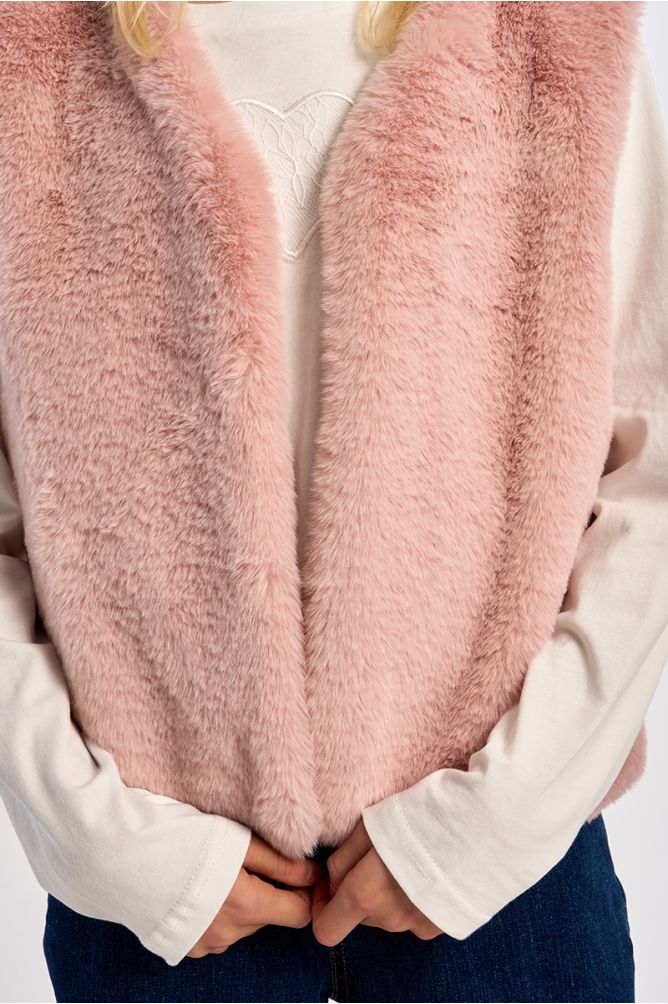 Sleeveless faux fur jacket
