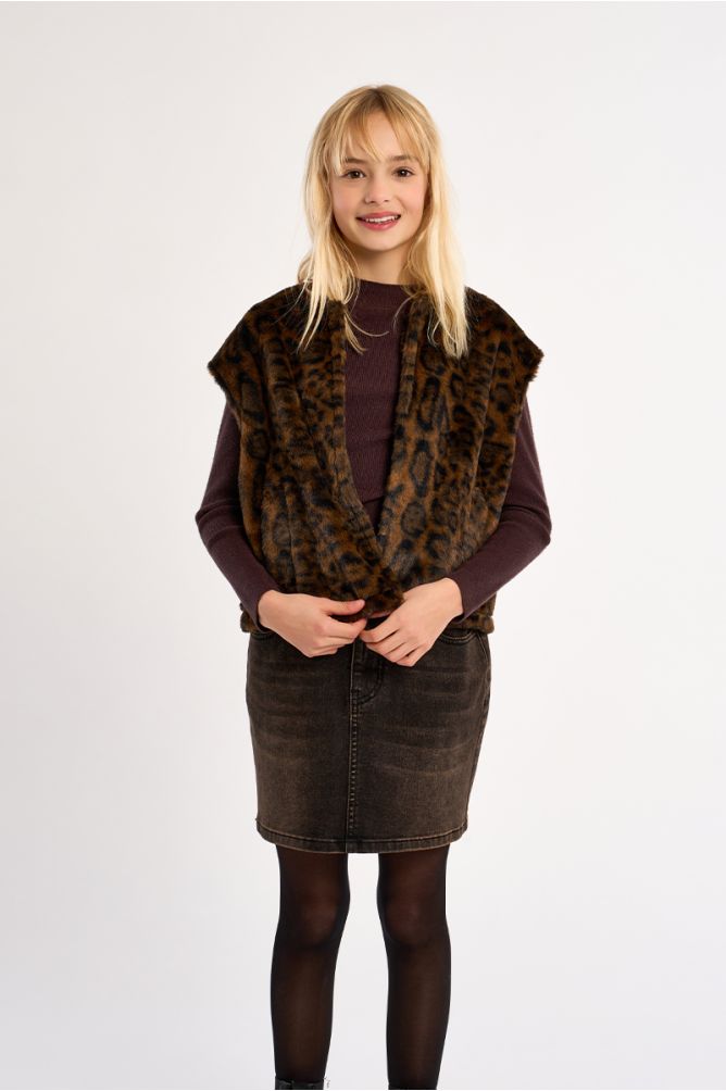 Sleeveless faux fur jacket