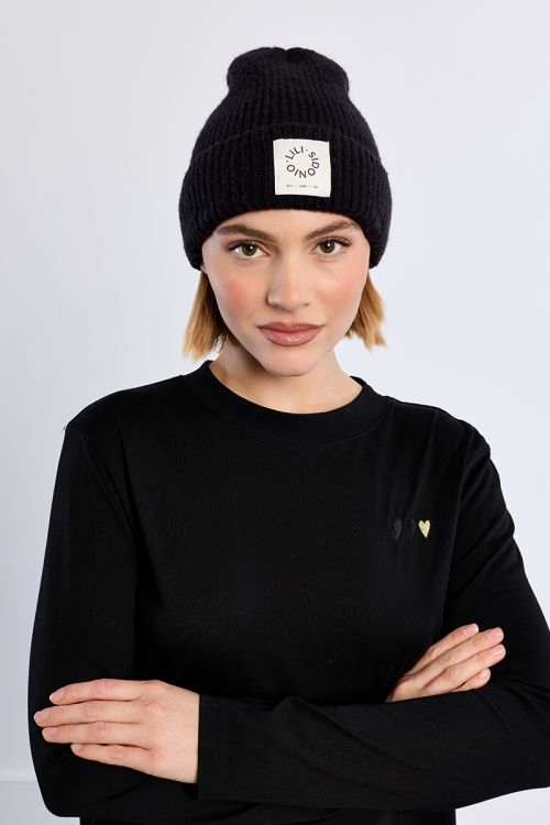 Knitted hat, Lili Sidonio logo