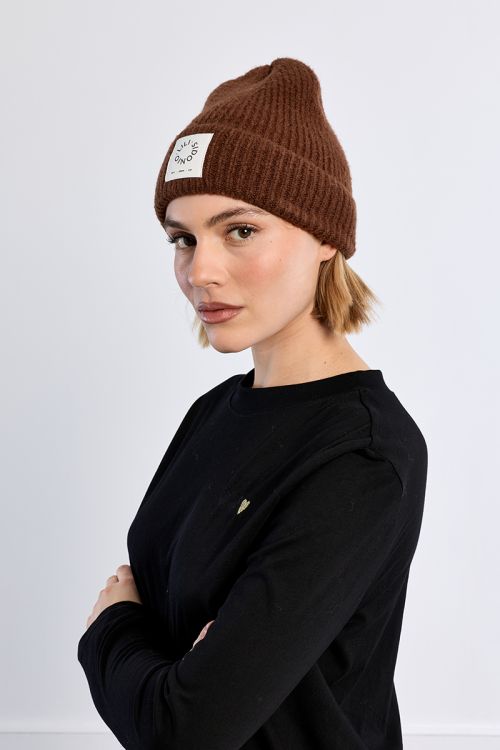 Knitted hat, Lili Sidonio logo