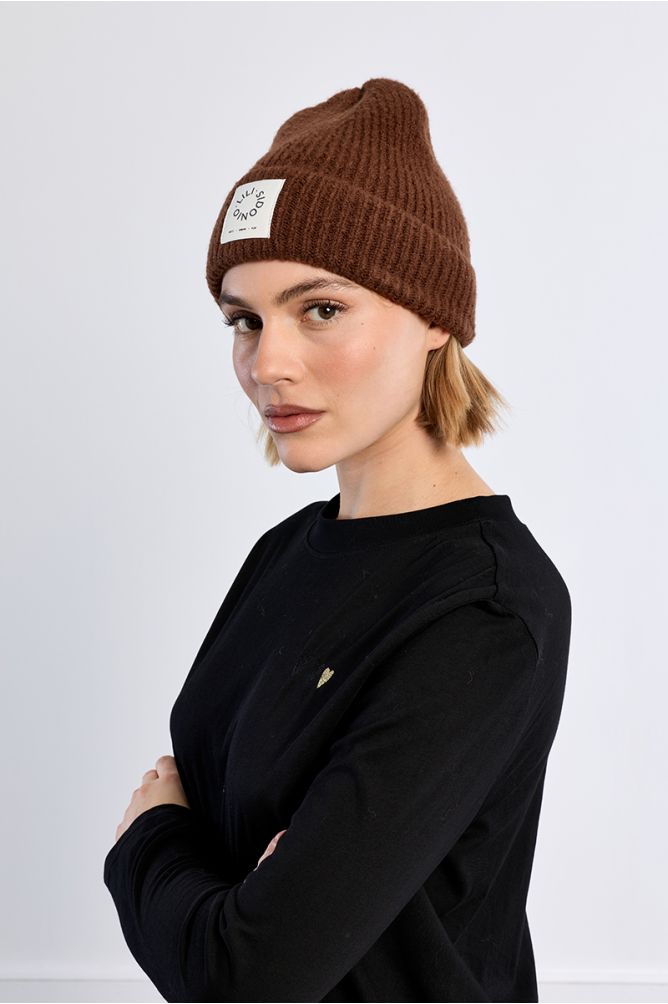Knitted hat, Lili Sidonio logo