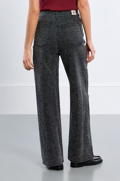 Straight rhinestone denim with leopard print
