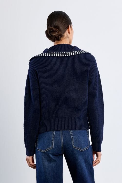 Pull en maille, col clouté