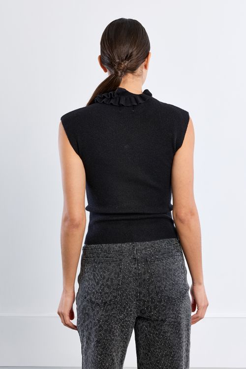 Short-sleeved knitted sweater, Victorian collar