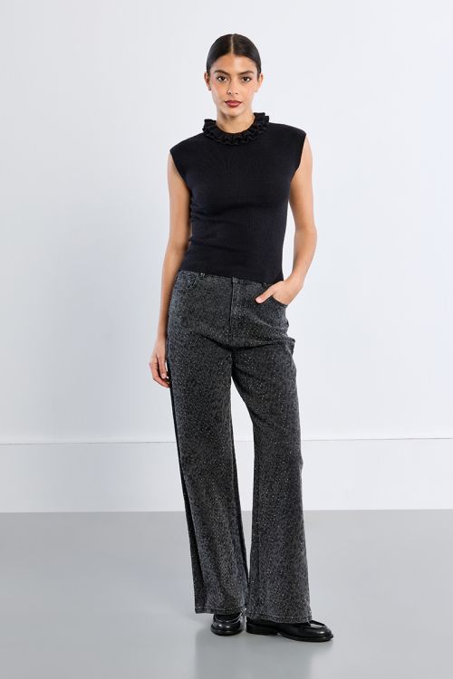 Short-sleeved knitted sweater, Victorian collar