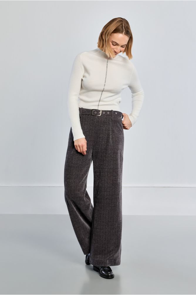 Sock sweater, rhinestone band