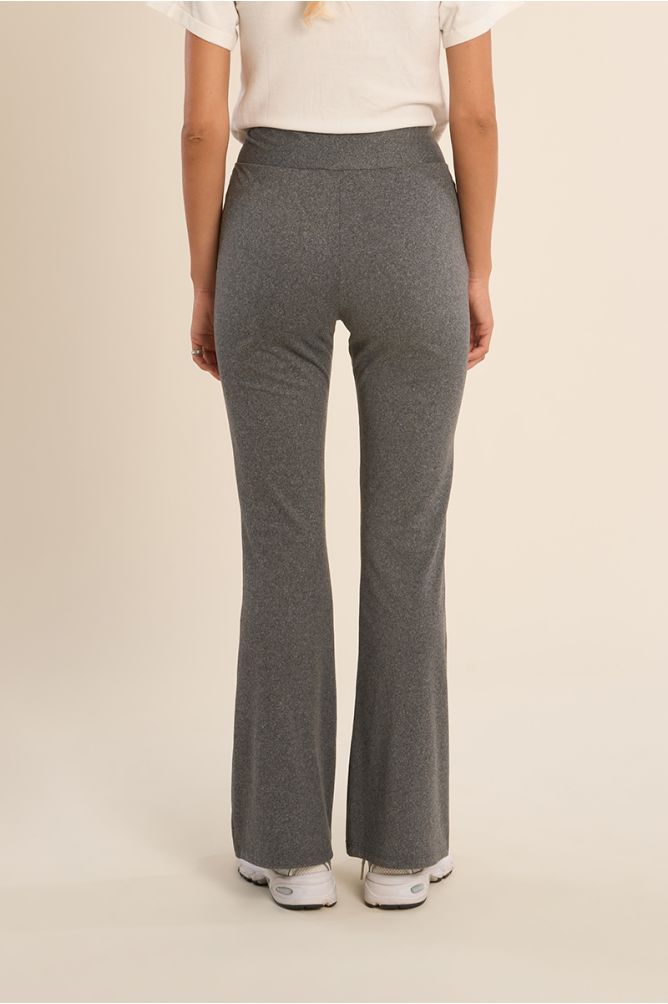 Leggins de mujer acampanados, tiro alto.