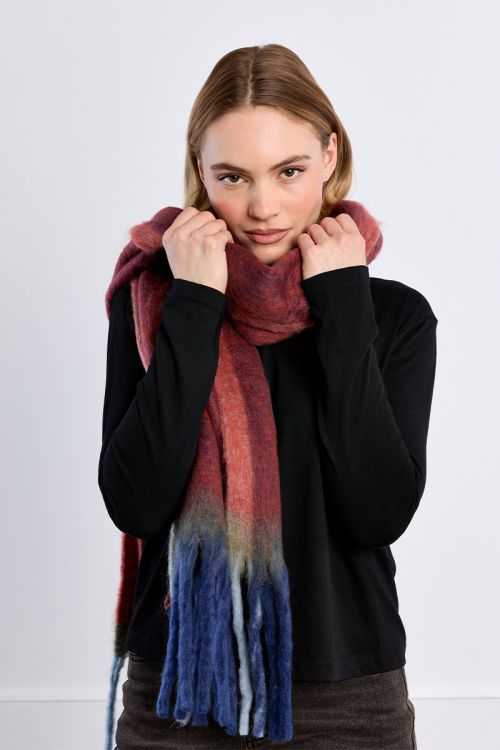 Bufanda multicolor con flecos