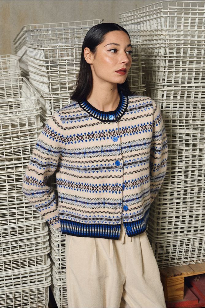 Knitted cardigan, Tybetan pattern