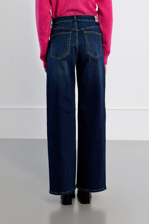 Pantalón vaquero perneras rectas