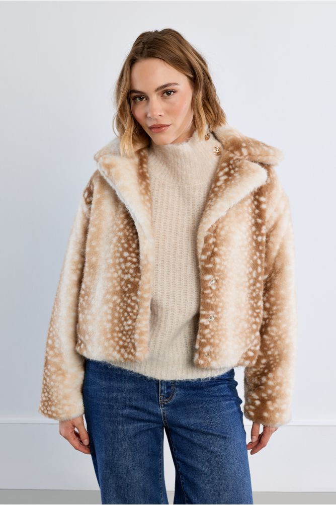 Chaqueta con cuello y solapa de peluche