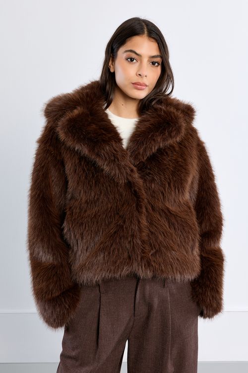 Manteau en imitation fourrure, marron