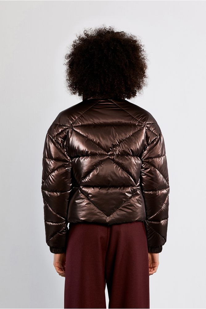 Chaqueta de manga larga en tejido brillante