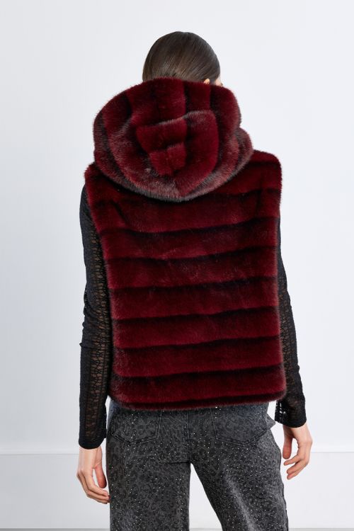Veste sans manches, imitation fourrure