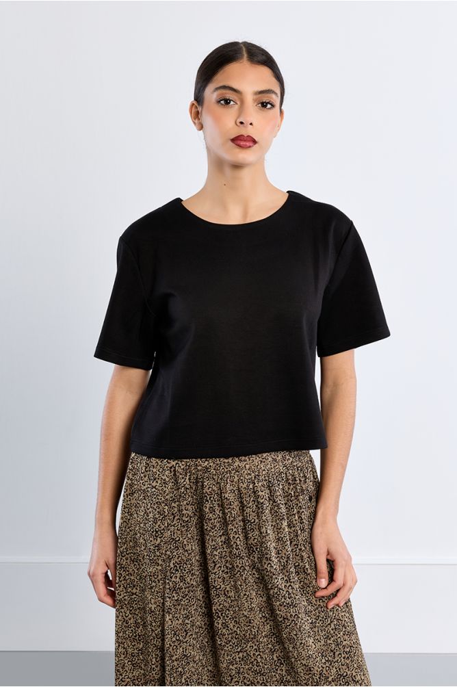 Plain crop T-shirt
