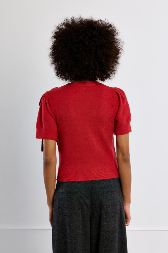 Short-sleeved knitted T-shirt with bow