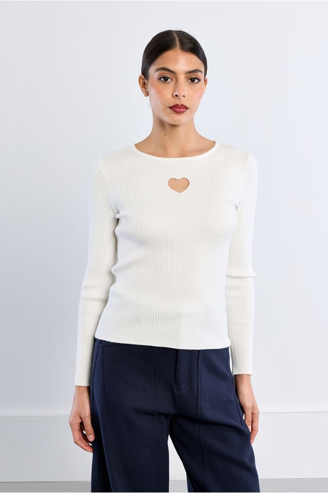 Pull côtelé, ouverture cœur