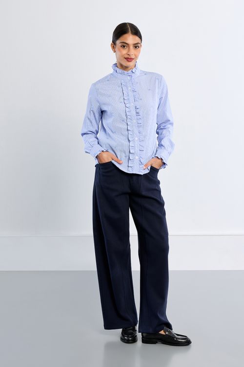 Cotton poplin shirt, Victorian collar