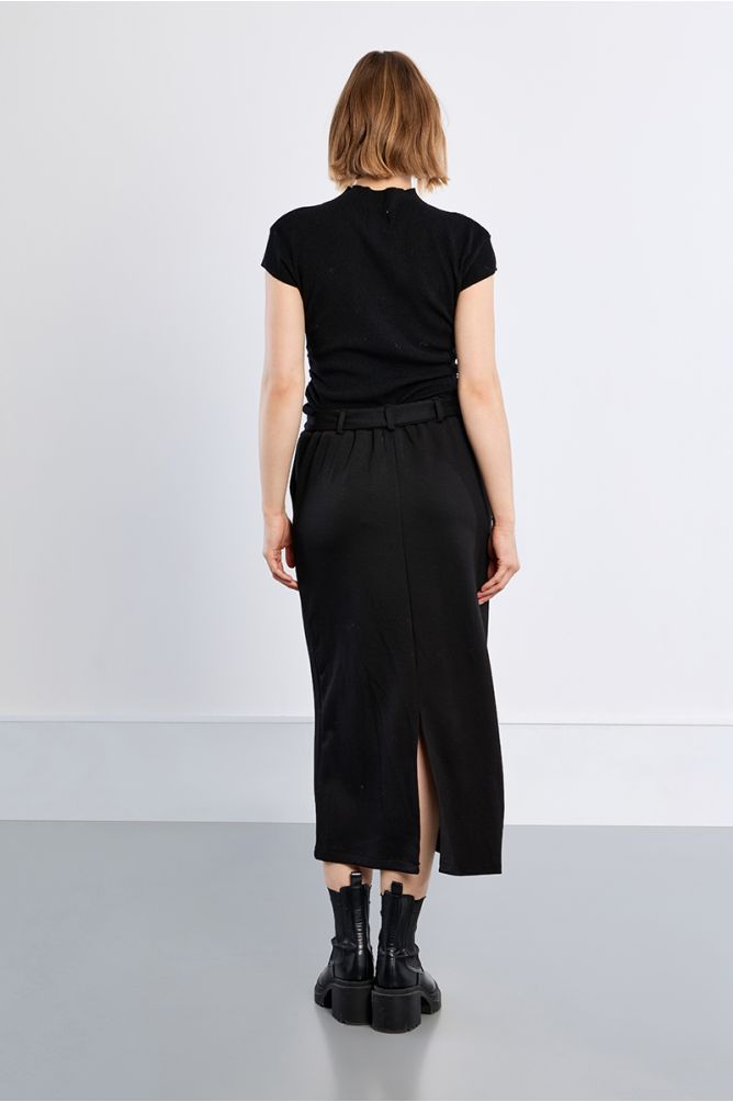 Falda larga detalle lazada